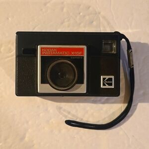 Kodak instamatic Camera X-15F Vintage Black/Red Photography antique